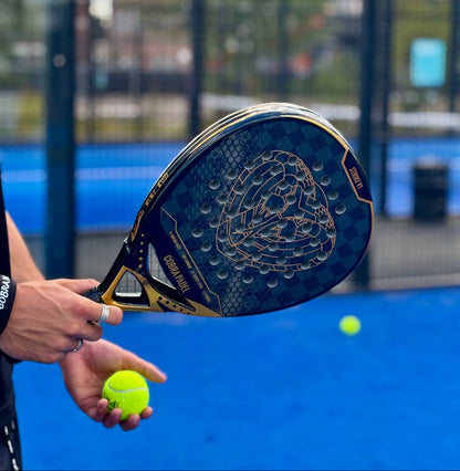 Strike V1 – Gold 18K